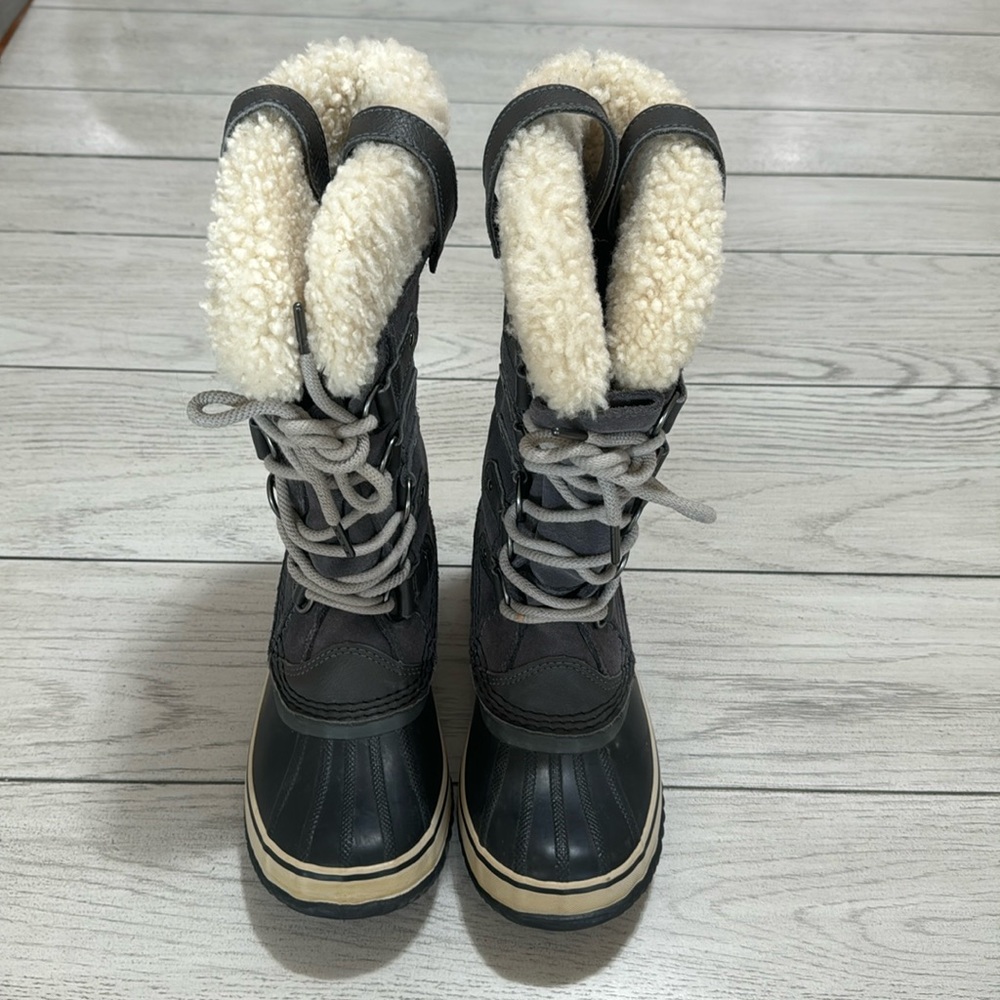 Sorel women’s winter boots